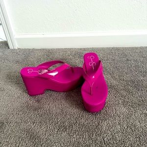 Jessica Simpson heels